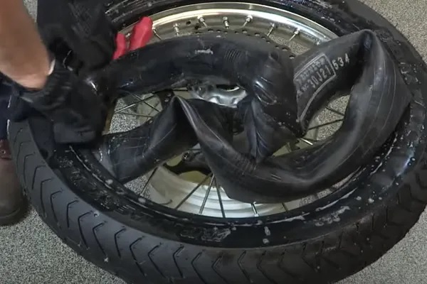 Remove the Tire